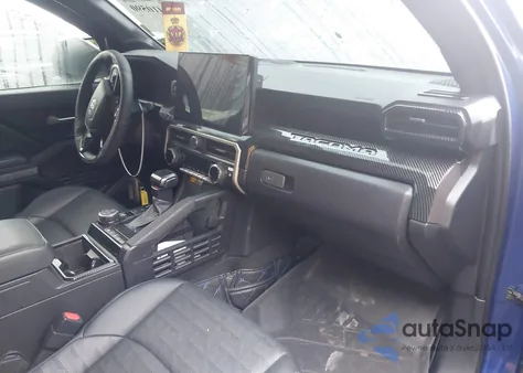 2024 Toyota Tacoma Trd Off Road 4Wd z USA, uszkodzony, nr VIN 3TMLB5JN6RM016325